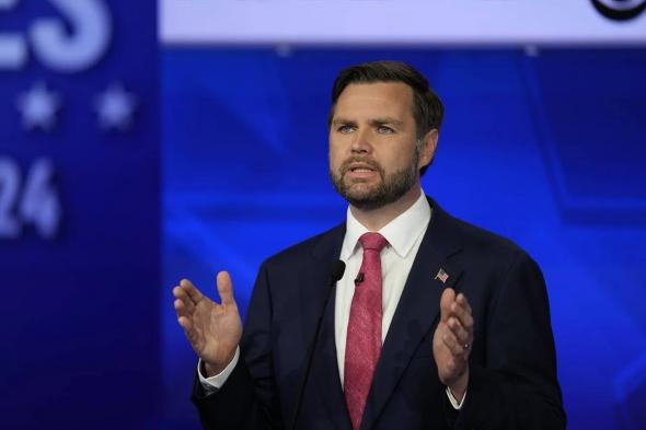 "وول
    ستريت
    جورنال":
    فانس
    أوقف
    مؤقتا
    خططه
    للسفر
    إلى
    باكستان 