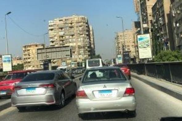 النشرة
المرورية..
كثافات
متوسطة
للسيارات
على
طرق
القاهرة
والجيزة