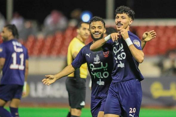 أبها
    أول
    الصاعدين
    إلى
    "دوري
    روشن"