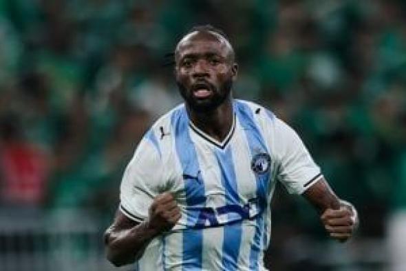 جلسات
خاصة
مع
فيستون
ماييلى
قبل
مواجهة
الزمالك
فى
الدورى