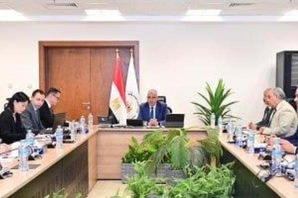 وزير
الرى
يلتقي
رئيس
مفوضية
نهر
اليانجتسي
الصيني
لبحث
تعزيز
الاعتماد
على
تكنولوجيا
إدارة
المياه