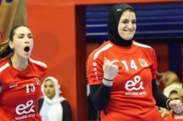 الخطيـب
يهنـئ
«سـيـدات
الكرة
الطائرة»
ببطولة
إفريقيا
والتأهل
لكأس
العالم