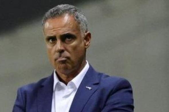 الأهلى
يعلق
على
أنباء
التفاوض
مع
جوزيه
جوميز
لخلافة
توروب