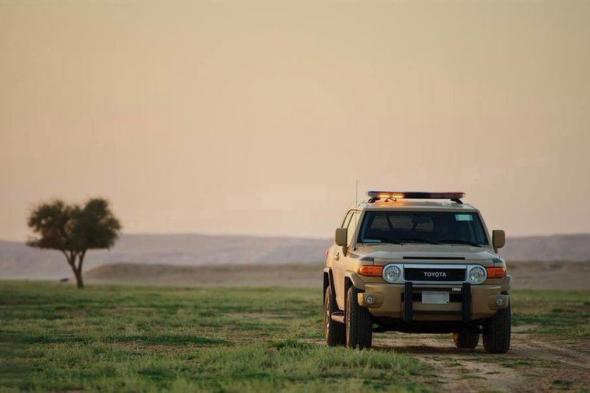 الأمن
البيئي
يضبط
مخالفًا
لنظام
البيئة
في
المدينة
المنورة