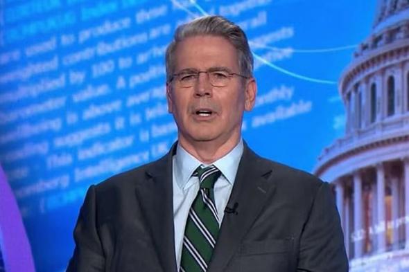 وزير
    الخزانة
    الأمريكي:
    نستبعد
    تجديد
    الإعفاءات
    للنفط
    الإيراني
    والروسي