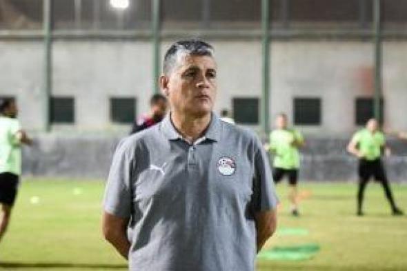 اتحاد
الكرة
يعلن
اليوم
طاقم
الحكام
الأوروبي
لمباراة
الأهلي
وبيراميدز