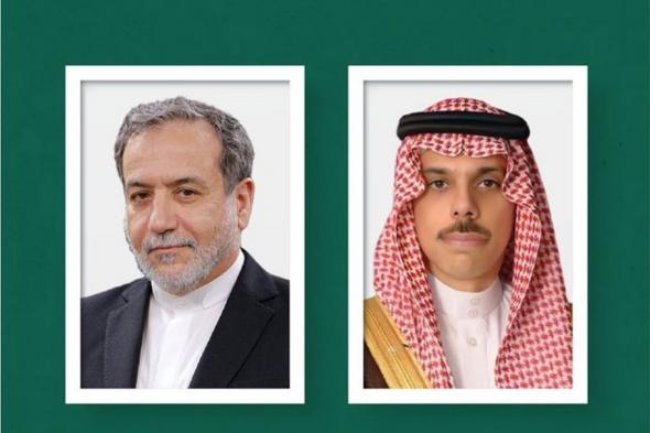 وزير
    الخارجية
    يتلقى
    اتصالاً
    هاتفيا
    من
    نظيره
    الإيراني
    ويبحثان
    مجريات
    الأوضاع
    الإقليمية