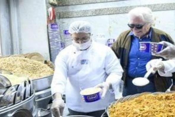 زفة
على
أنغام
"يا
واد
يا
تقيل"
احتفالا
بزيارة
حسين
فهمي
لكشري
أبوطارق..
صور