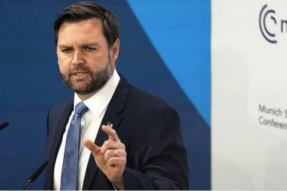 «ذا
    أتلانتك»:
    فانس
    يشكك
    في
    تقييمات
    مخزونات
    الأسلحة
    وسط
    مخاوف
    من
    استنزاف
    ذخائر
    حيوية