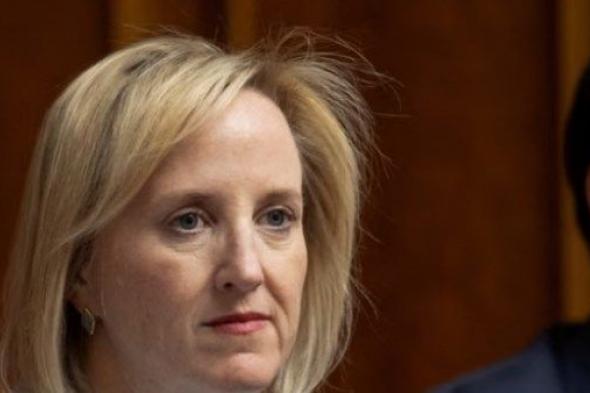 خلافات
      مع
      ترامب
      ..
      استقالة
      السفيرة
      الأمريكية
      في
      أوكرانيا