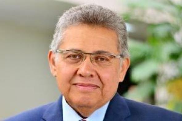 رئيس
لجنة
التعليم
بالنواب:
القيادة
السياسية
تضع
المواطن
فى
مقدمة
أولوياتها