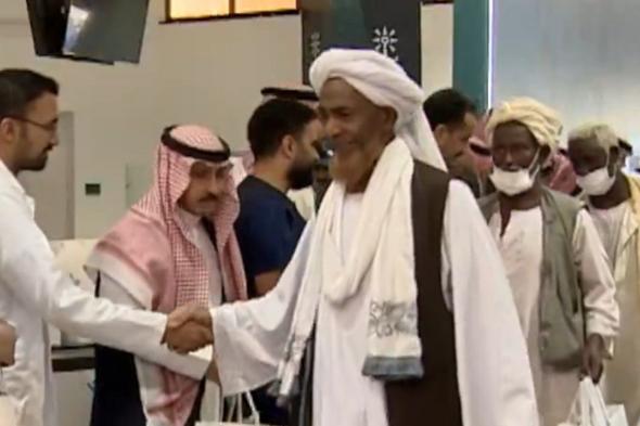 فرحة
    تقود
    الحجاج
    السودانيين
    بميناء
    جدة
    الإسلامي