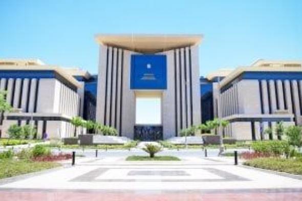 قنصلية
مصر
بدبى
تهيب
بالمواطنين
المصريين
اتخاذ
تدابير
الحيطة
والحذر