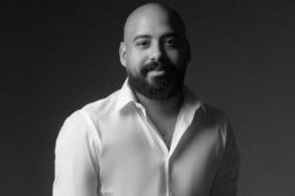 هاني
سرحان
عن
الفتوة
وسوق
الكانتو:
أعشق
الكتابة
عن
العوالم
القديمة