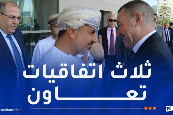 وزير
الداخلية
يودّع
وزير
النقل
العماني..وهذا
ما
أكدا
عليه