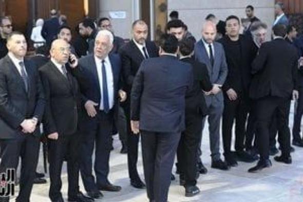 حلمى
عبد
الباقى
وأحمد
زاهر
والصريطى
وأحمد
جمال
فى
عزاء
هانى
شاكر