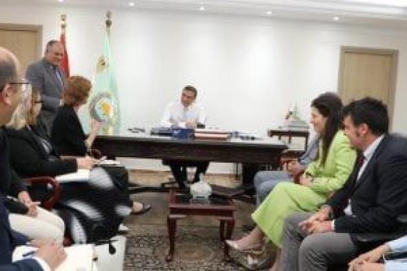 وزير
الزراعة
يستقبل
وفدًا
من
الاتحاد
الأوروبي
والوكالة
الإيطالية..
تفاصيل