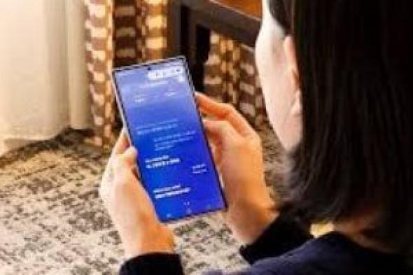 ميزة
«الترجمة
المباشرة»..
كيف
تتحدث
لغات
غريبة
عبر
هاتفك
فورًا؟