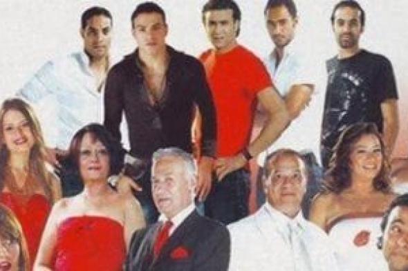 بعد
18
عاماً..
أشرف
فايق
ينهى
كتابة
الجزء
الثانى
من
"الزمهلوية"