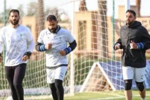 المصري
يفاضل
بين
محمود
حمدي
وعصام
ثروت
لحراسة
المرمى
قبل
مواجهة
الأهلي