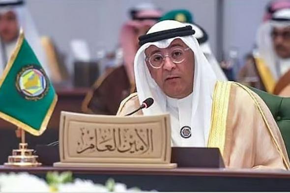 أمين
    مجلس
    التعاون:
    نؤكد
    دعمنا
    الكامل
    للكويت
    بجميع
    إجراءات
    الحفاظ
    على
    أمنها