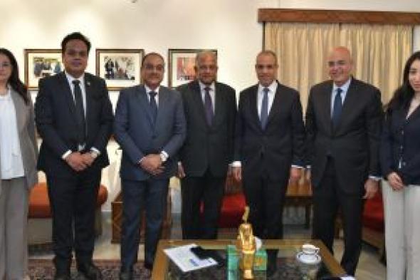 وزير
الخارجية
يلتقى
رؤساء
كبرى
الشركات
الهندية
فى
نيودلهى