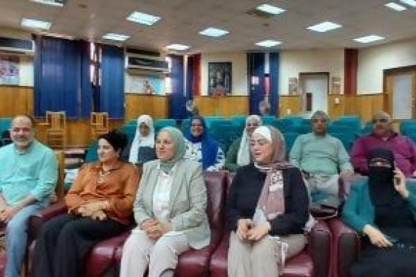 «مدير
تعليم
القاهرة»
تتابع
غرفة
عمليات
الدبلومات
الفنية
في
أول
أيام
الامتحانات
