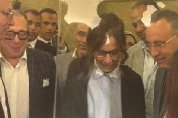 وزيرة
الثقافة
ووزير
التعليم
العالى
يشهدان
افتتاح
معرض
سيد
قنديل
“خبايا
الروح"