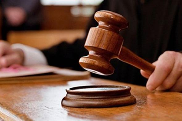 7
سنوات
سجنا
لشرطي
بالمطار
حاول
قتل
شاب
بسلاحه
امتعاضا
لمحاولته
إسعاف
زوجته
ببرج
البحري