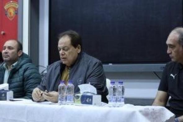 رئيس
سيراميكا
للاعبين:
لا
أنتظر
منكم
غير
تحقيق
الفوز
في
لقاء
الزمالك