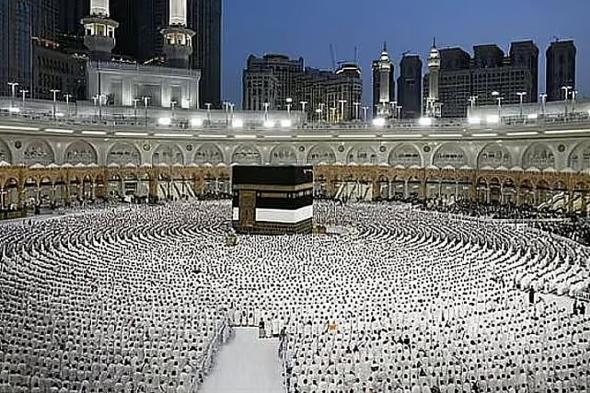قوات
    الدفاع
    المدني
    بالحج
    تدعو
    ضيوف
    الرحمن
    لتجنب
    زيادة
    الأحمال
    الكهربائية
