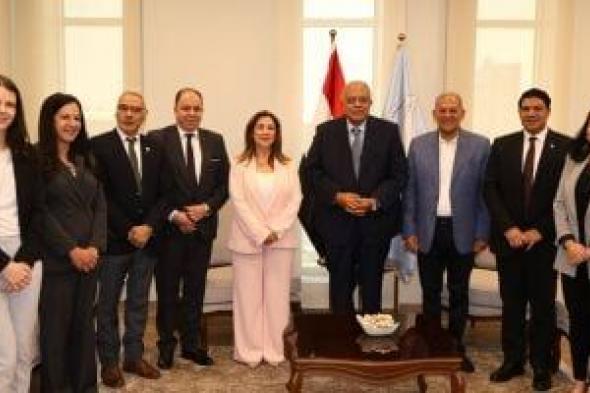 القومى
لحقوق
الإنسان
وممثلة
الأمم
المتحدة
لشؤون
اللاجئين
يبحثان
تعزيز
التعاون