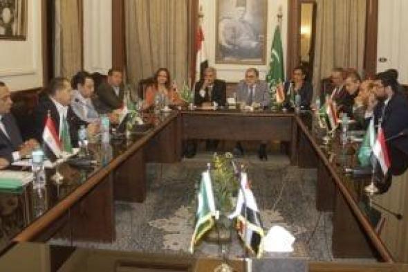 السيد
البدوى:
جريدة
الوفد
تراث
وفدى
يجب
الحفاظ
عليه
وتطويره
ليواكب
العصر