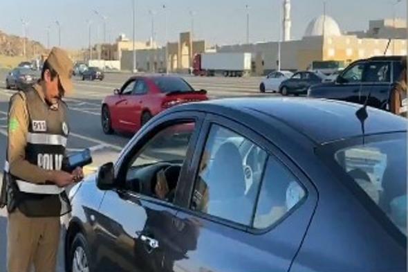 مستشار
    قانوني:
    عقوبة
    إيواء
    مخالفي
    أنظمة
    الحج
    تشمل
    المتستر
    ومساعده