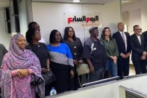 الأعلى
للإعلام
يختتم
دورة
الكوادر
التدريبية
بمشاركة
إعلاميين
من
15
دولة
إفريقية