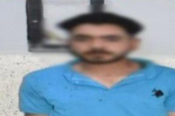 طعنه
بسبب
رعونة
القيادة..
حقيقة
صور
التعدى
بآلة
حادة
على
شاب
فى
الدقهلية