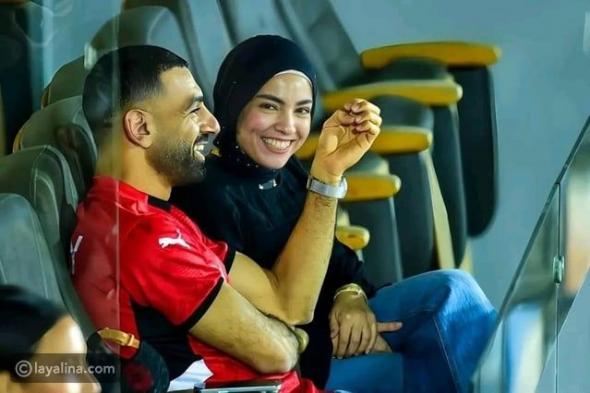 صور ودعم لا ينتهي: أسرار العلاقة التي جمعت محمد صلاح وزوجته منذ المراهقة