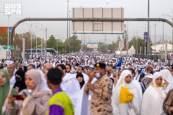 عرفات
    في
    يوم
    الحج
    الأكبر..
    مشهد
    إيماني
    مهيب
    وتنظيم
    محكم
    ورعاية
    شاملة
    لضيوف
    الرحمن