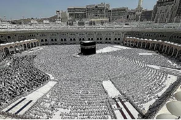 مسؤول:
    لا
    انقطاع
    بشبكات
    الاتصالات
    والإنترنت
    خلال
    موسم
    الحج