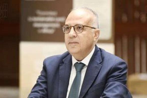 وزير
الرى:
تأهيل
المنشآت
المائية
ركيزة
أساسية
ضمن
الجيل
الثانى
للمنظومة