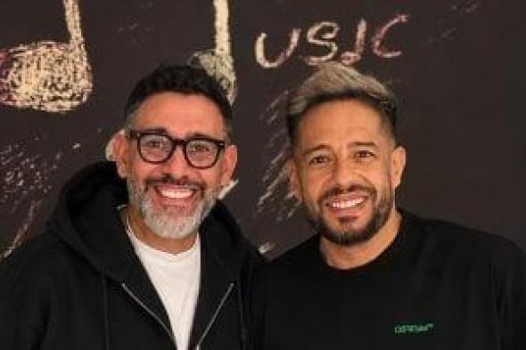 عمرو
مصطفى
يحصد
نصيب
الأسد
بـ7
أغان
فى
ألبوم
حماقى
الجديد