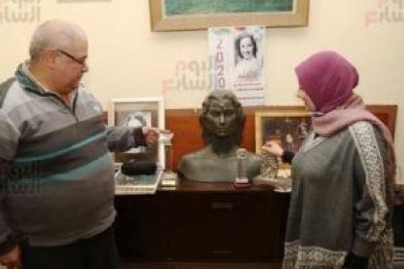 صورها
النادرة
وفساتينها
وتمثالها
الشهير..
جولة
داخل
متحف
مديحة
يسرى