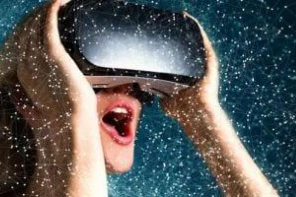 ما
الفرق
بين
VR
وAR؟
وكيف
يغيّر
الواقع
الافتراضى
والمعزز
طريقة
تفاعلنا؟