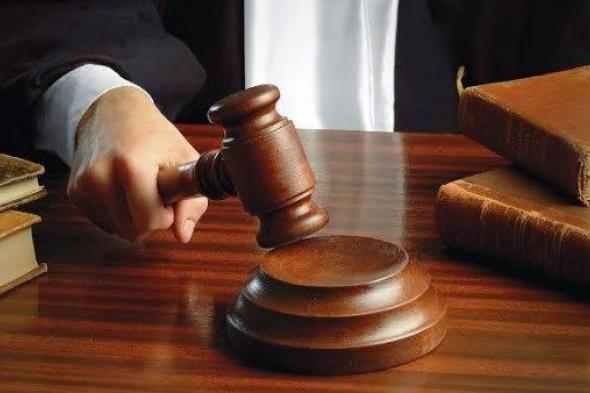 محاكمة
      مدرس
      بمعهد
      موسيقى
      بالجيزة
      لاتهامه
      بالاعتداء
      على
      طفلة
      أثناء
      درس
      خاص