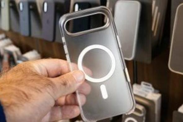 لماذا
تحتوى
بعض
جرابات
أيفون
على
خط
أسفل
دائرة
MagSafe؟