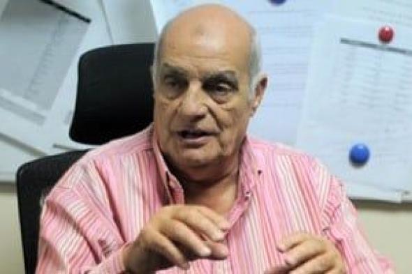 كواليس
آفيهات
محمود
بكر
فى
التعليق
الكروي
بذكري
ميلاده
اليوم
