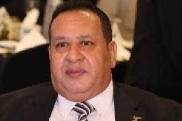 التحفظ
علي
أموال
صبري
نخنوخ
وإدراجه
وباقي
المتهمين
علي
قوائم
المنع
من
السفر