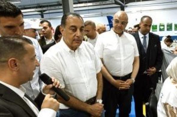رئيس
الوزراء
يفتتح
المرحلة
الأولى
لمجمع
الغرابلى
الصناعى
ببرج
العرب
الجديدة