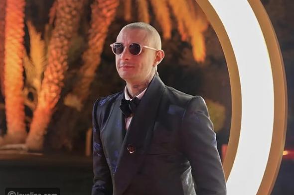 أحمد الفيشاوي يوجه رسالة رومانسية إلى كاميلا فيونا