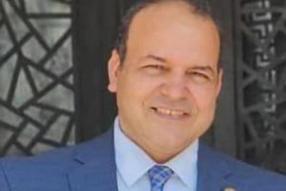 تعيين
الدكتور
إبراهيم
جمعان
مديرًا
عامًا
لمستشفى
باب
الشعرية
الجامعى